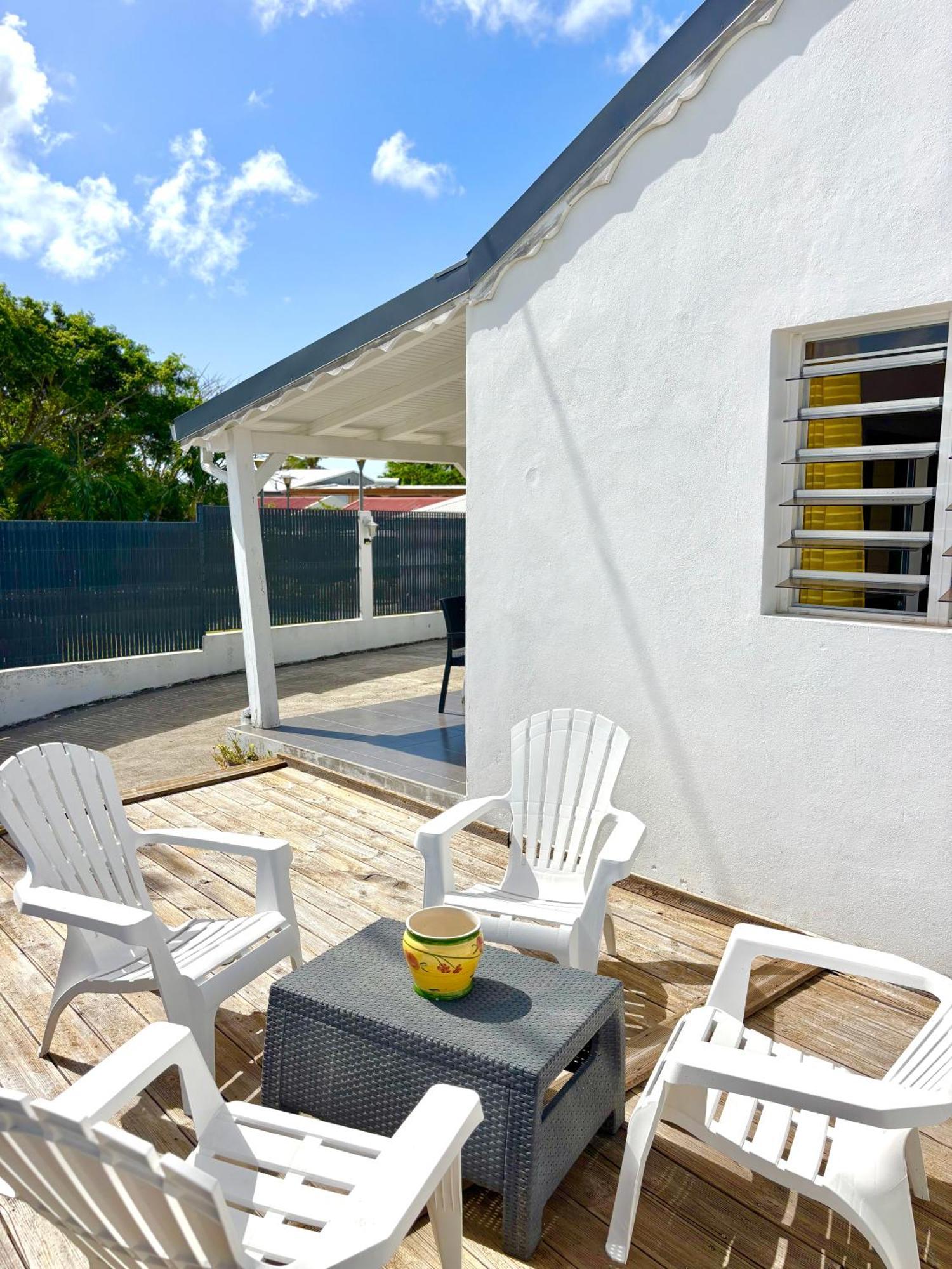Gîtes à Anse-Bertrand Extérieur photo