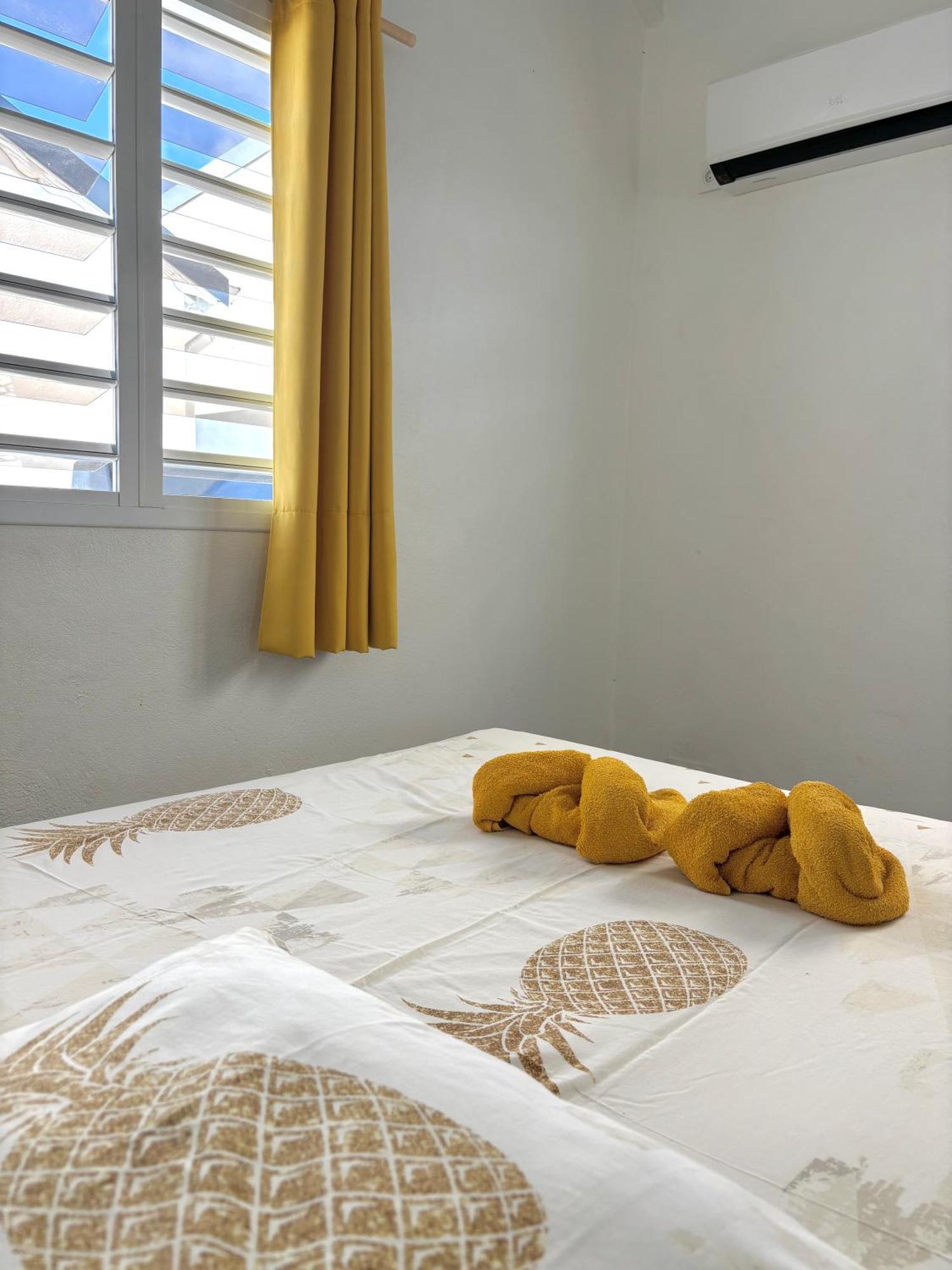 Gîtes à Anse-Bertrand Extérieur photo