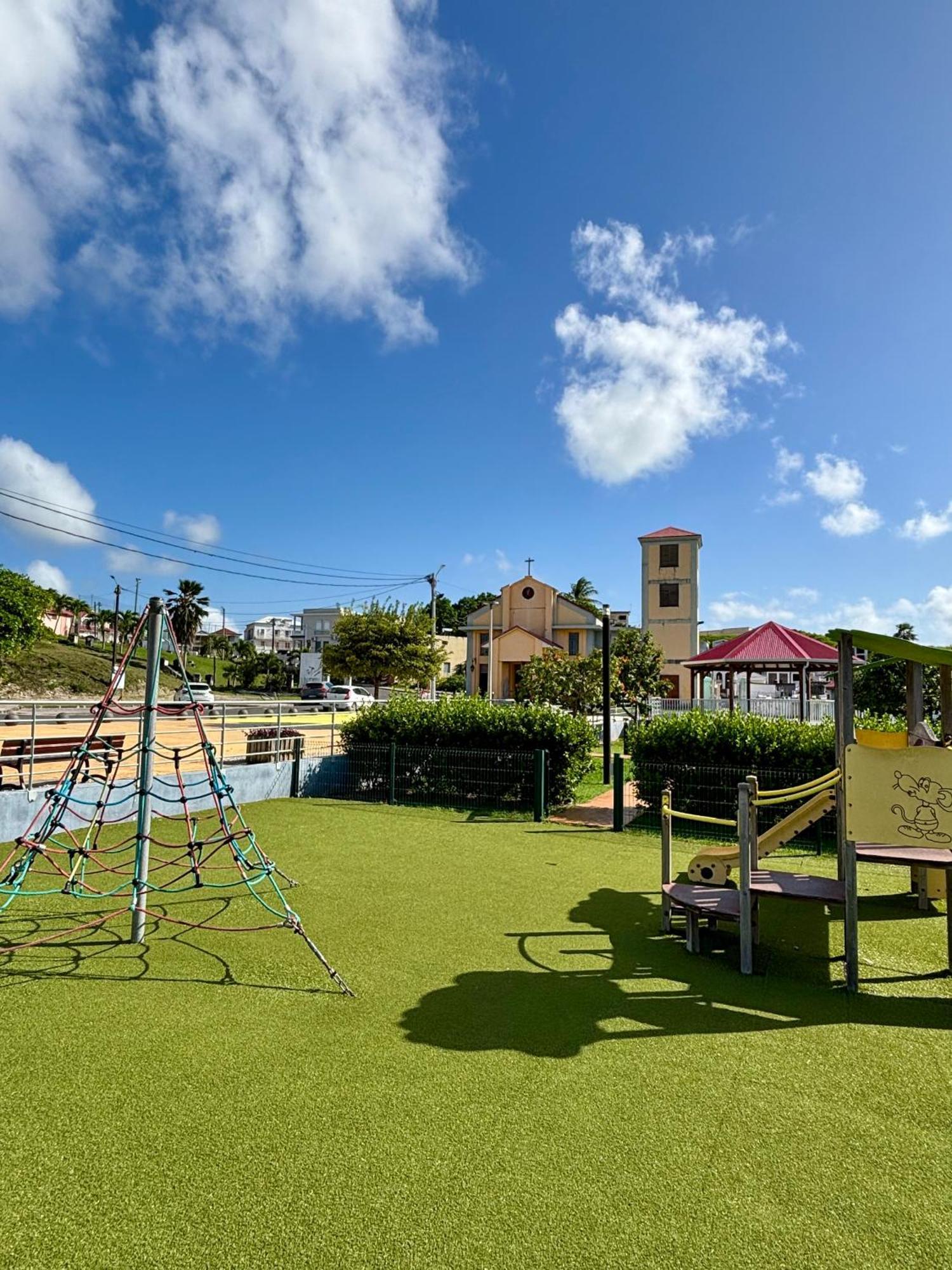 Gîtes à Anse-Bertrand Extérieur photo