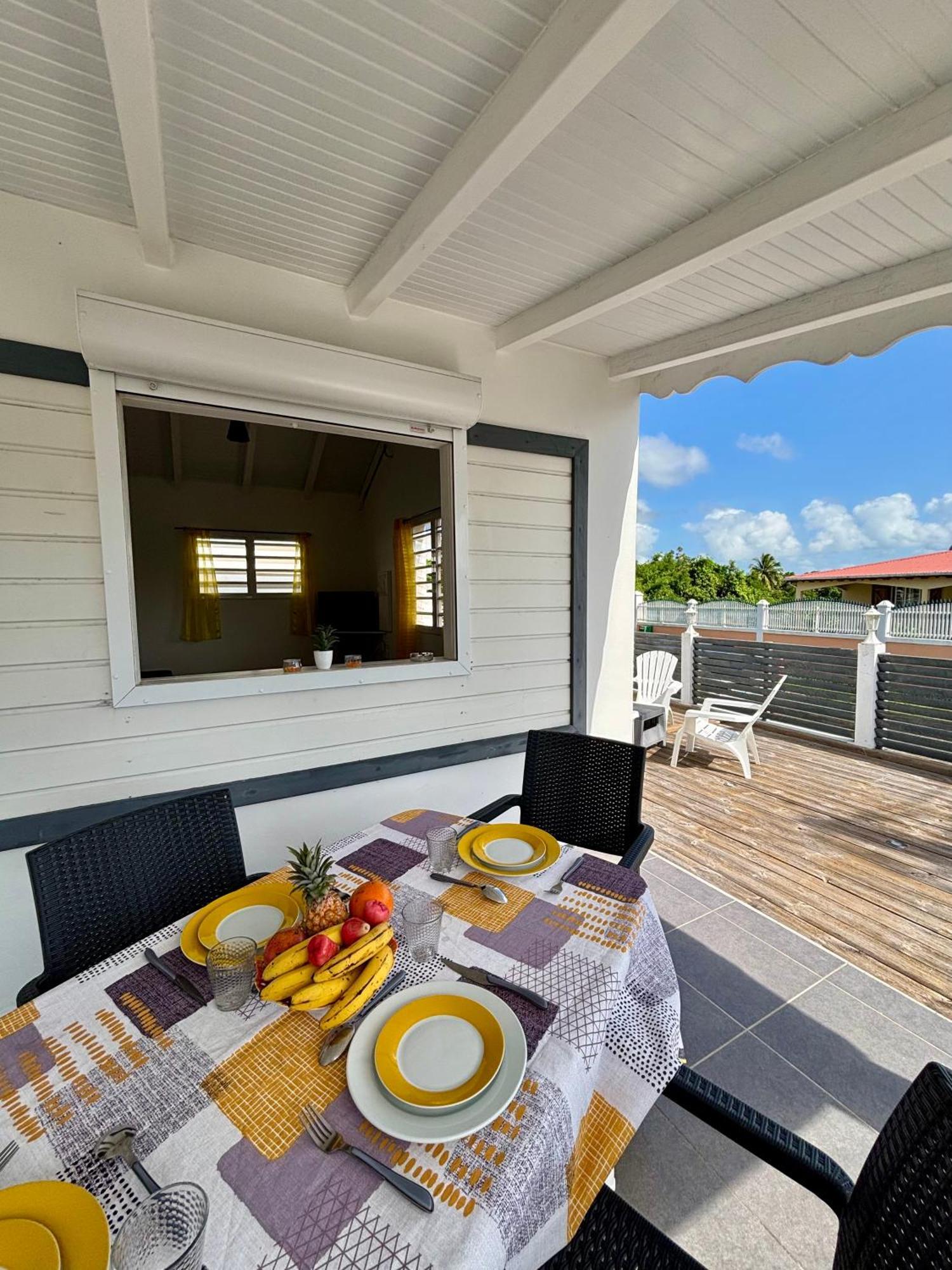 Gîtes à Anse-Bertrand Extérieur photo