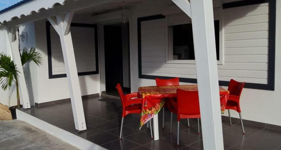 Gîtes à Anse-Bertrand Extérieur photo